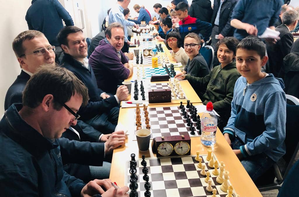 Wood Green (left) Vs Battersea in the London Chess League